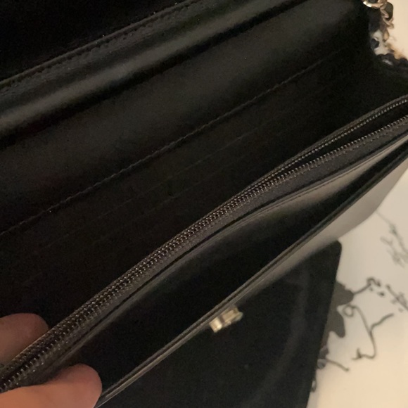 Chanel Tweed Houndstooth 19k O mini Bag 🔥 - Picture 6 of 11